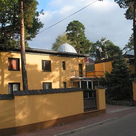 Noclegi Ufo Varsovia Exterior foto